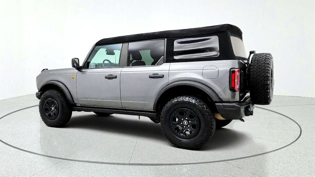 Used 2023 Ford Bronco Badlands AWD/4WD image 7