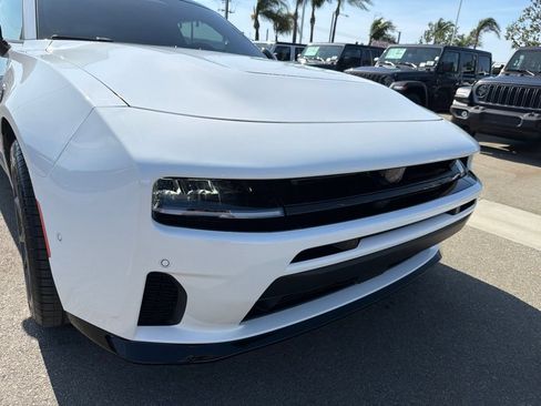Used 2026 Dodge Charger Scat Pack w/ Blacktop Package AWD/4WD image 10