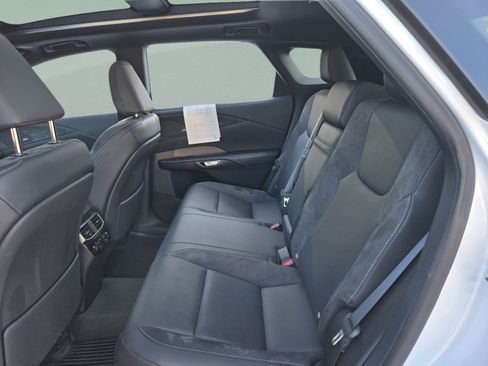 Used 2023 Lexus RX 350 FWD w/ Cold Area Package image 17
