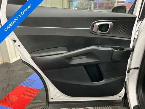 Used 2025 Kia Sorento X-Line EX AWD/4WD image 4