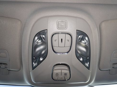 Used 2022 Jeep Compass Limited w/ Elite Group image 21