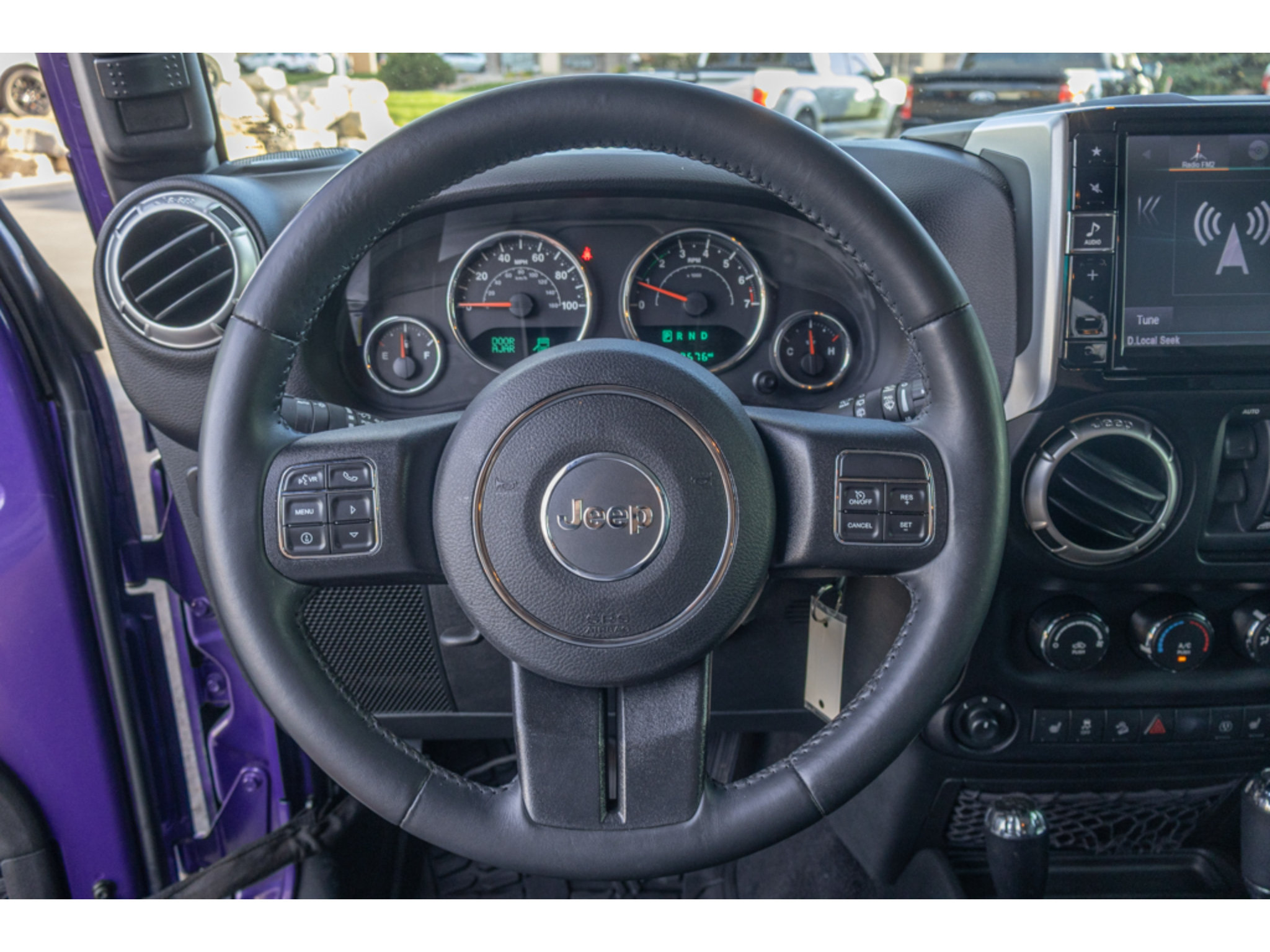 Used 2017 Jeep Wrangler Unlimited Rubicon w/ Cold Weather Group AWD/4WD image 22
