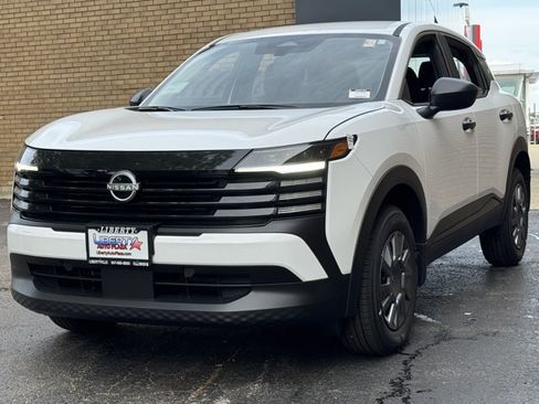 New 2026 Nissan Kicks S FWD image 28