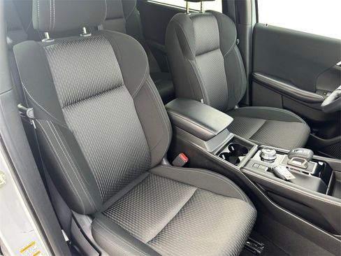 Used 2022 Mitsubishi Outlander ES image 26