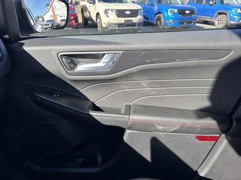 New 2026 Ford Escape ST-Line w/ Tech Pack #1 FWD image 25