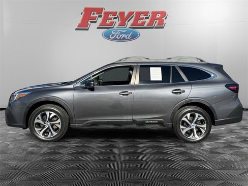 Used 2020 Subaru Outback Limited image 2