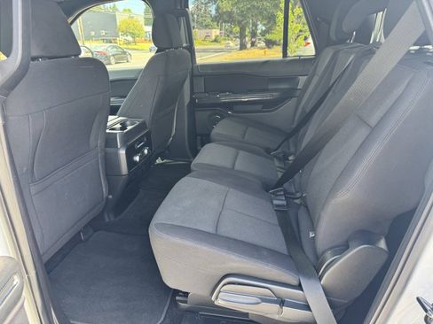 Used 2018 Ford Expedition Max XL AWD/4WD image 9