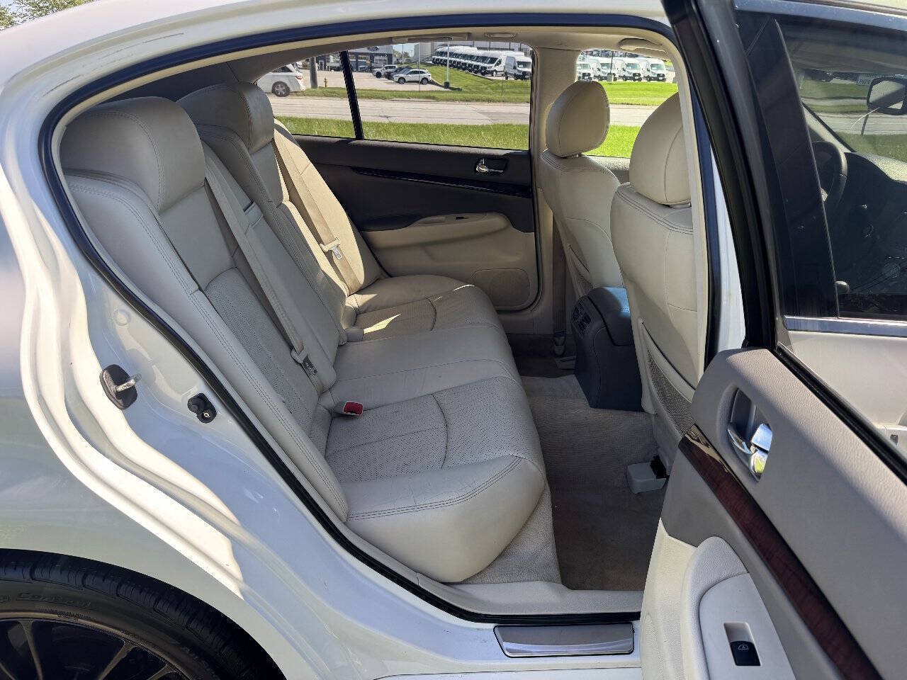 Used 2013 INFINITI G37 x Sedan w/ Premium Pkg AWD/4WD image 12