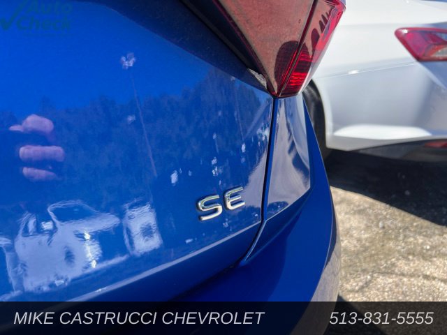 Used 2024 Volkswagen Jetta SE FWD image 5