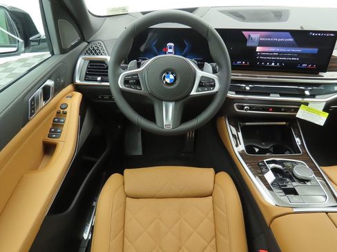 New 2026 BMW X5 xDrive40i w/ M Sport Package image 10