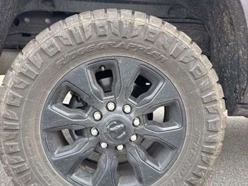 Used 2024 RAM 2500 Limited image 19