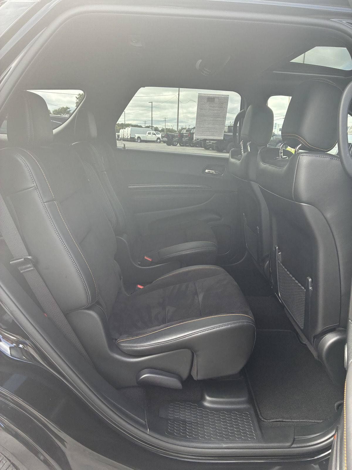 Used 2023 Dodge Durango R/T w/ Hemi Orange Plus Package AWD/4WD image 16