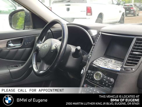 Used 2010 INFINITI FX35 AWD w/ Premium Pkg image 12