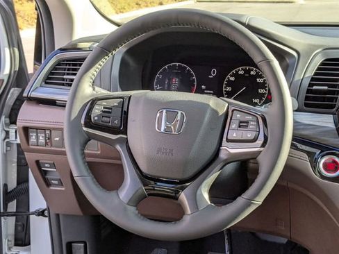New 2026 Honda Odyssey Elite image 15