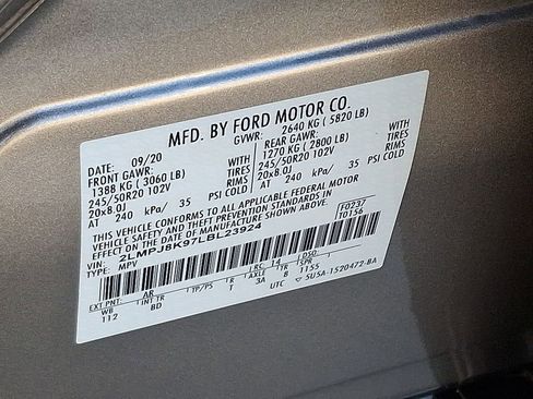 Used 2020 Lincoln Nautilus Reserve w/ Cargo Utility Package image 27