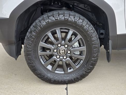 Used 2025 Toyota Land Cruiser 1958 AWD/4WD image 17