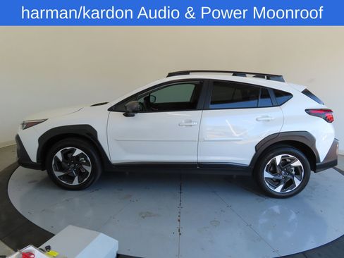 Certified 2025 Subaru Crosstrek 2.5i Limited w/ Crosstrek Mirror Package image 9