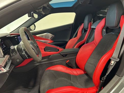 Used 2023 Chevrolet Corvette Stingray Preferred Cpe w/ Z51 Performance Package image 9