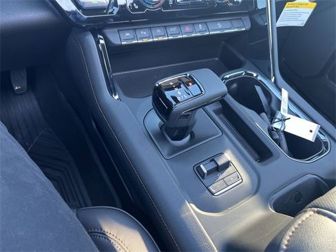 New 2026 GMC Sierra 1500 AT4 w/ AT4 Premium Package image 21