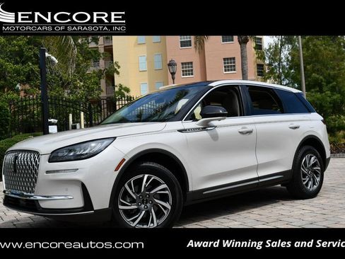 Used 2023 Lincoln Corsair FWD w/ Equipment Group 101A image 1