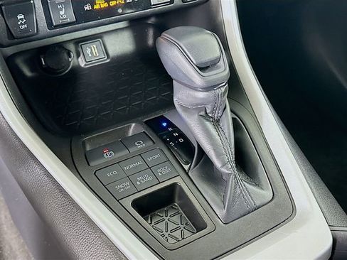 Certified 2023 Toyota RAV4 XLE image 15