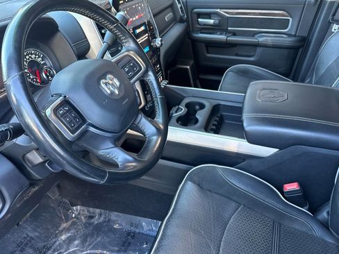 Used 2021 RAM 3500 Laramie image 11