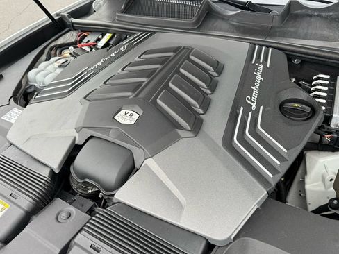 Used 2019 Lamborghini Urus AWD/4WD image 55