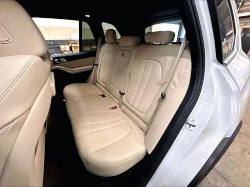Used 2020 BMW X5 xDrive40i w/ Convenience Package AWD/4WD image 28