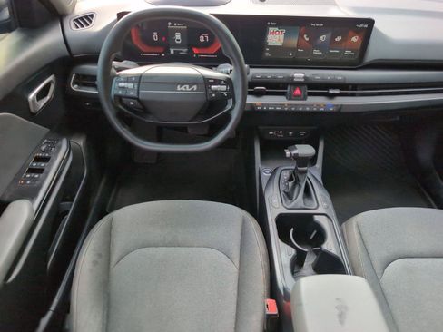 Used 2025 Kia K4 FWD image 33