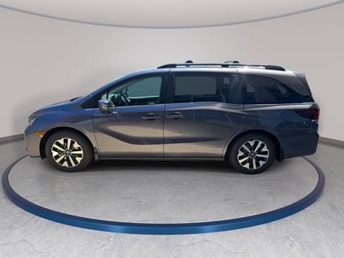 New 2026 Honda Odyssey EX-L image 8