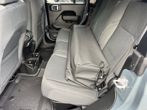 New 2026 Jeep Gladiator Sport image 12