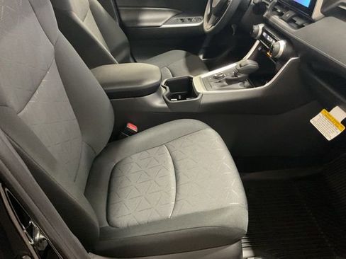 New 2025 Toyota RAV4 XLE image 18