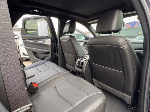 Used 2021 Cadillac XT5 Premium Luxury image 17