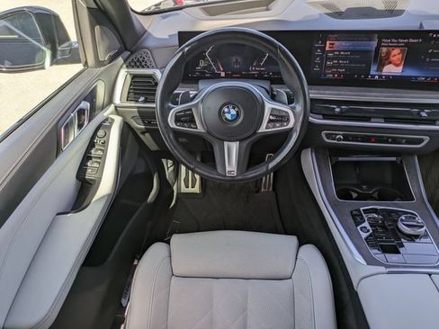 Used 2024 BMW X5 sDrive40i w/ Executive Package RWD image 17