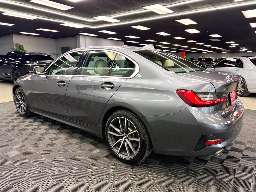 Used 2020 BMW 330i xDrive Sedan w/ Convenience Package AWD/4WD image 9
