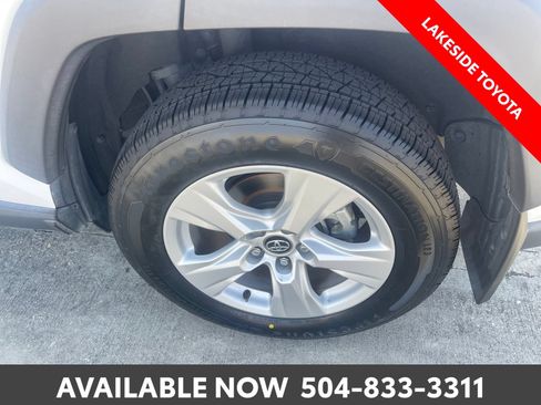 Certified 2020 Toyota RAV4 XLE w/ Convenience Package FWD image 14