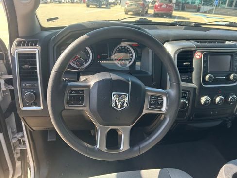 Used 2024 RAM 1500 Classic SLT image 5