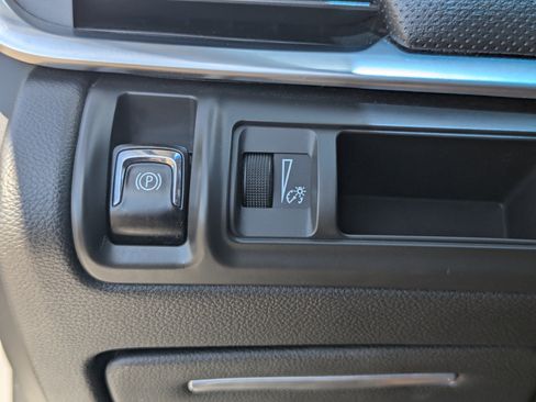 Used 2019 Cadillac XTS Luxury FWD image 29
