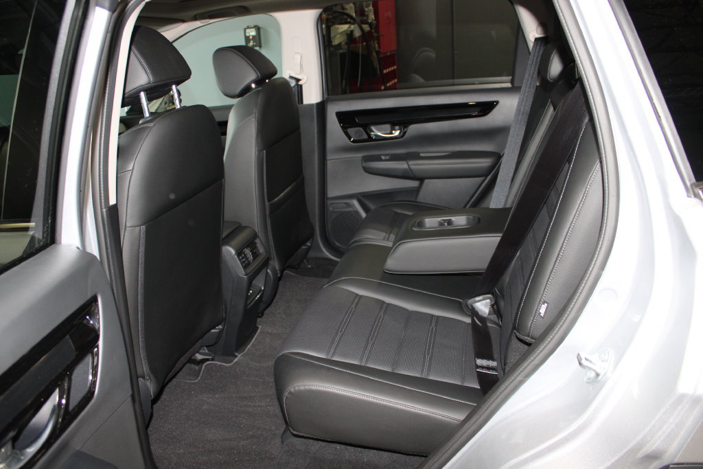 Used 2026 Honda CR-V EX-L image 11