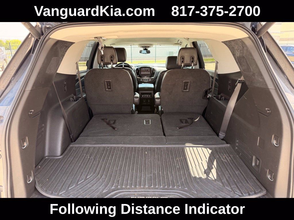 Used 2018 Chevrolet Traverse Premier w/ Driver Confidence II Package FWD image 16