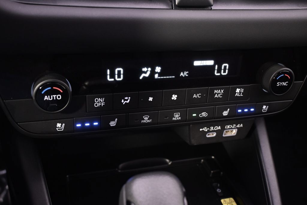 Certified 2026 Subaru Outback Touring XT AWD/4WD image 32