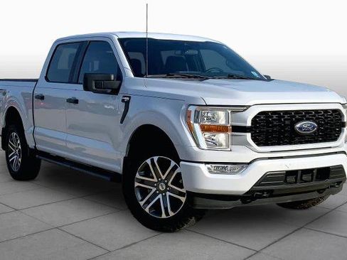 Certified 2021 Ford F150 XL w/ STX Appearance Package AWD/4WD image 2
