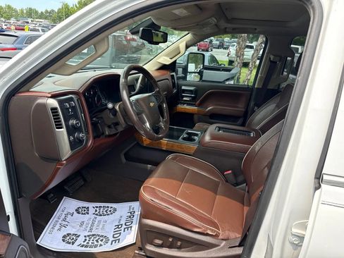 Used 2017 Chevrolet Silverado 3500 High Country w/ Duramax Plus Package AWD/4WD image 5