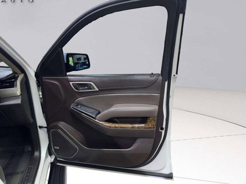 Used 2016 GMC Yukon Denali w/ Open Road Package image 47