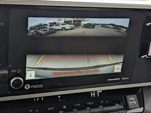 Used 2024 Toyota Tundra SR5 image 18