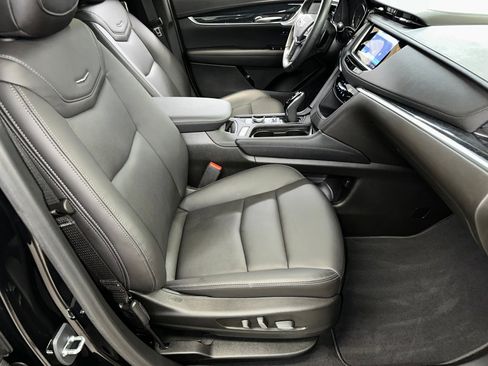 Certified 2023 Cadillac XT5 Premium Luxury image 35