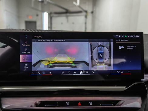 Used 2026 BMW 550e xDrive image 20