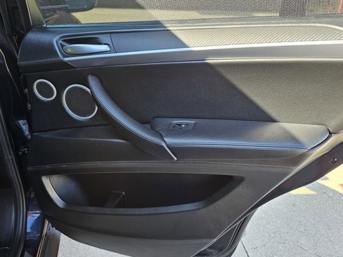 Used 2012 BMW X5 M w/ Active Ventilated Seat Pkg image 31