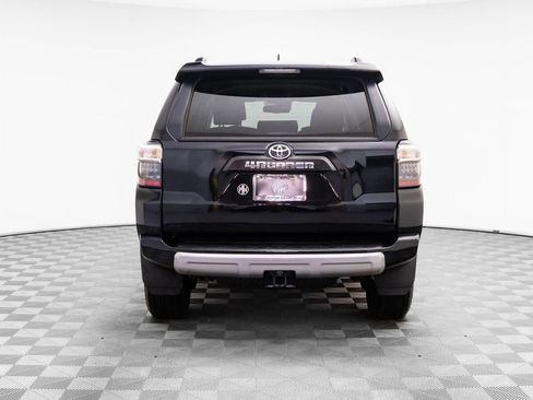 Used 2024 Toyota 4Runner TRD Off-Road Premium image 4