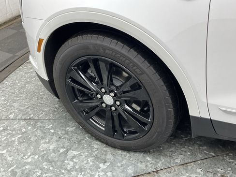 Certified 2023 Cadillac XT5 Premium Luxury w/ Technology Package image 37